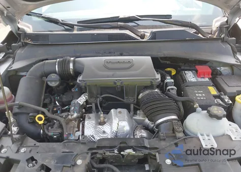 2024 Jeep Compass Latitude 4X4 z USA, uszkodzony, nr VIN 3C4NJDBN4RT117874